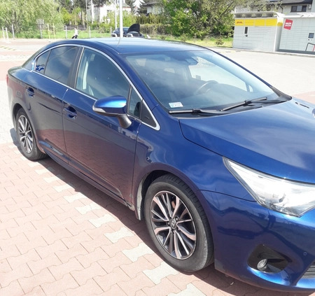 Toyota Avensis cena 63900 przebieg: 141000, rok produkcji 2015 z Trzebinia małe 254